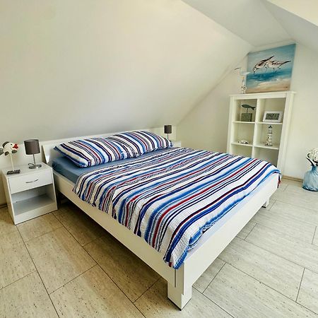 Ferienwohnung In Timmendorfer Strand, Niendorf An Der Ostsee Luaran gambar