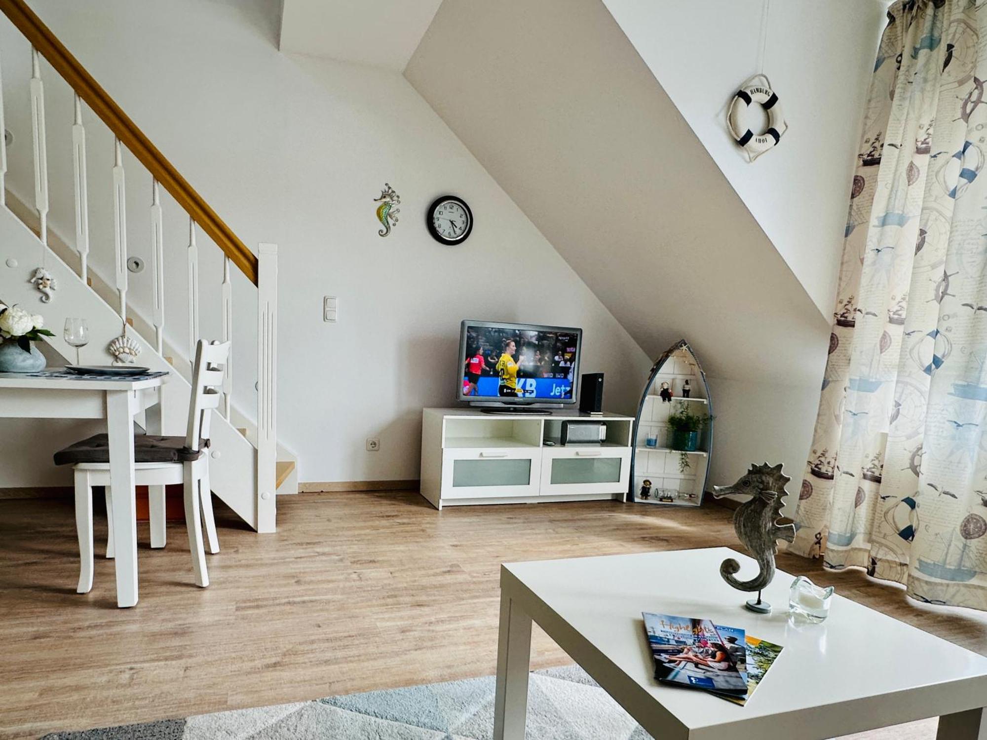Ferienwohnung In Timmendorfer Strand, Niendorf An Der Ostsee Luaran gambar